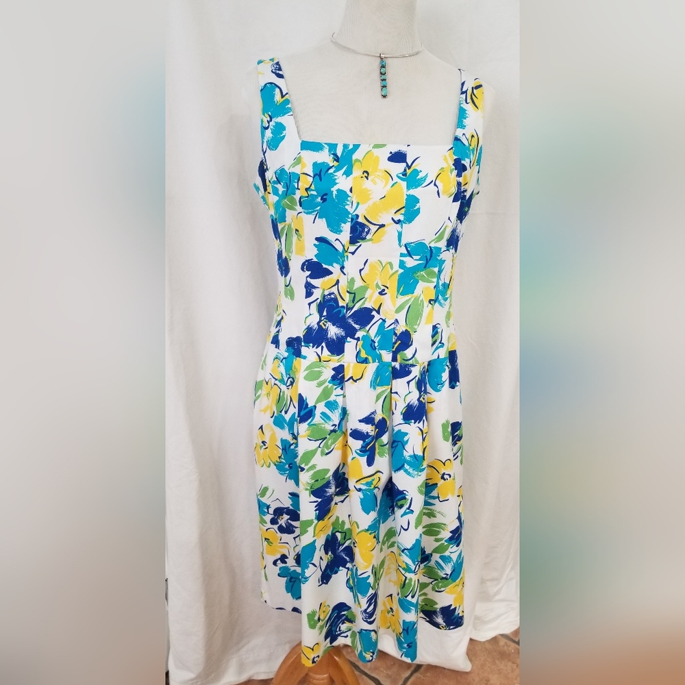 Chaps sleeveless fitted floral dress size 14